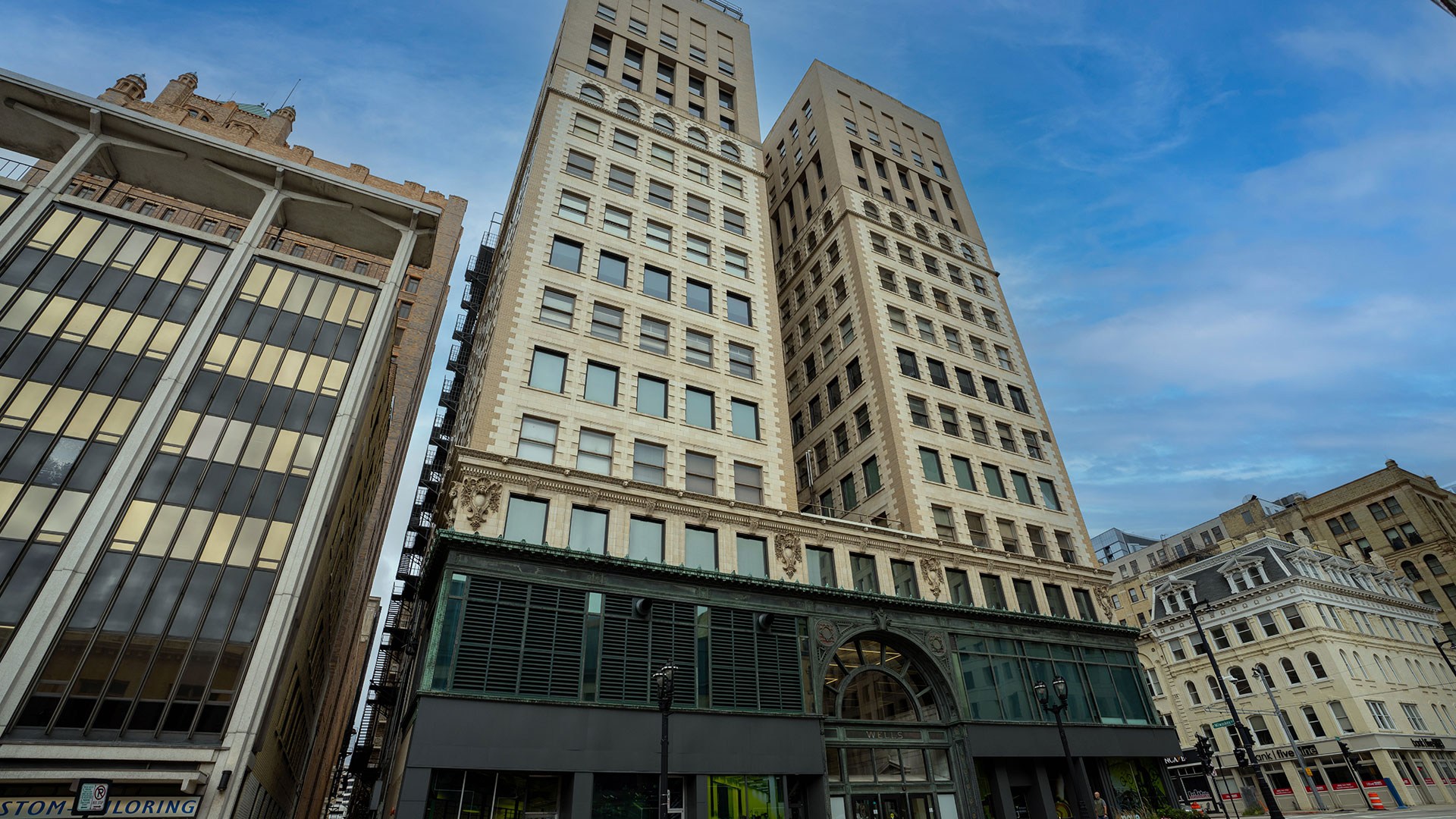 Milwaukee WI | MIWI1